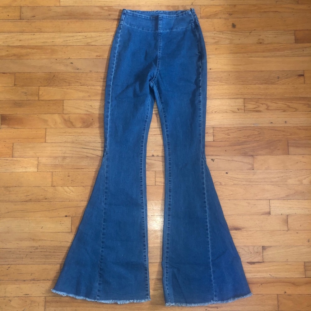 Extreme flare high waisted jeans